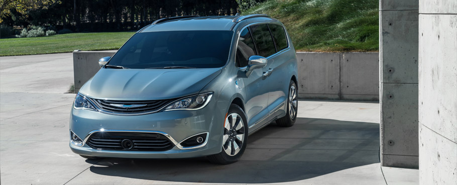 2017 Chrysler Pacifica Hybrid