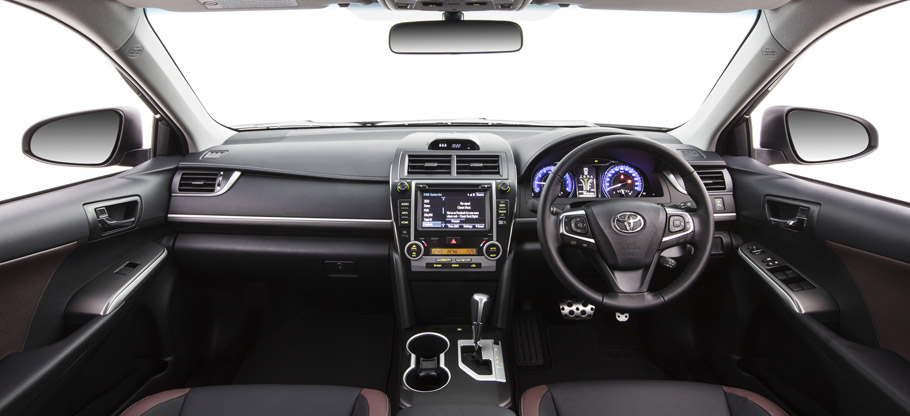 2016 Toyota Camry Atara SX Facelift 
