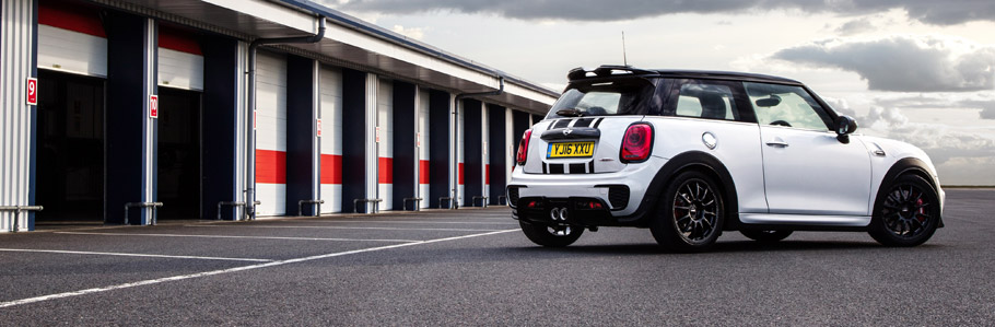 2016 MINI Cooper Works Challenge 