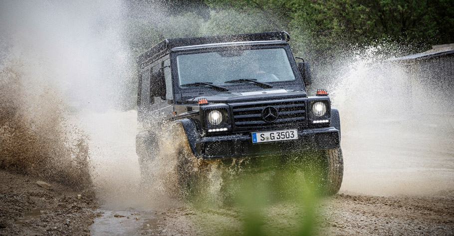 2016 Mercedes-Benz G350 d Professional  front view