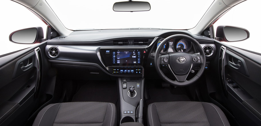 2016 Toyota Corolla Hybrid 