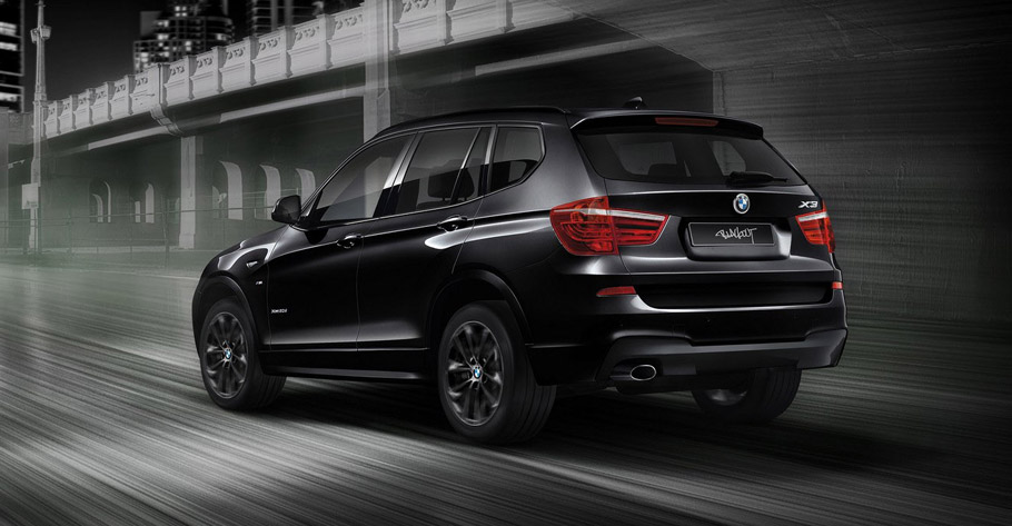 BMW X3 Blackout Edition rear view