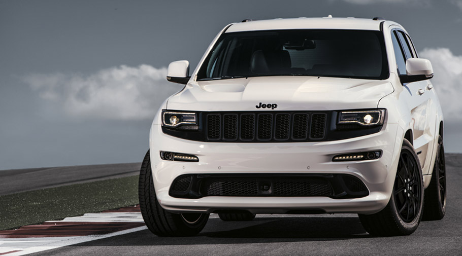 Grand Cherokee SRT Night