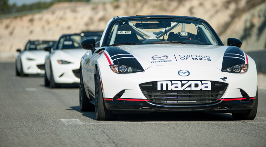 2016 Mazda MX-5 Cup Race
