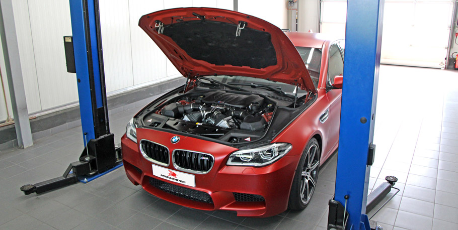 Speed Buster BMW M5 F10 front view