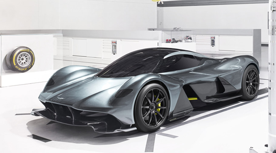 2018 Aston Martin Red Bull Racing AM-RB 001 