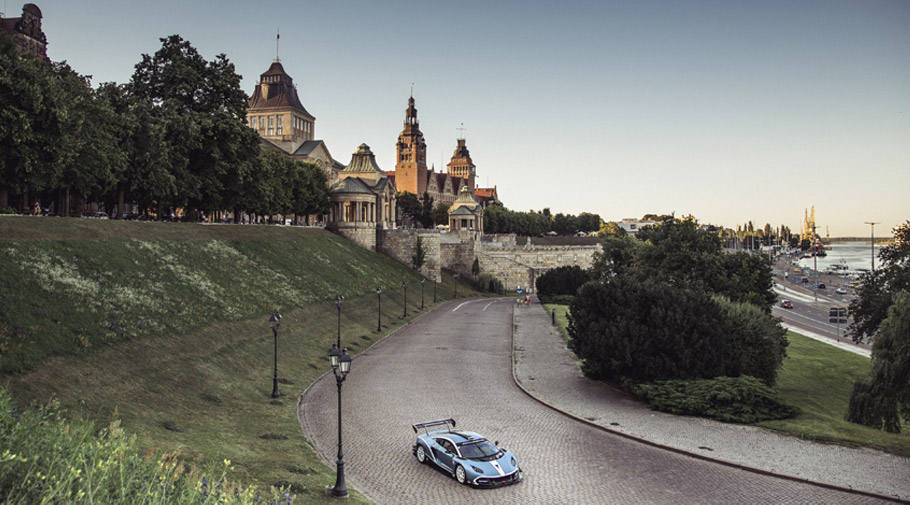 Arrinera Hussarya GT prototype