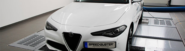SPEED-BUSTER team takes a close eye to a lucky Alfa Romeo Giulia vehicle SPEED-BUSTER team takes a close eye to a lucky Alfa Romeo Giulia vehicle