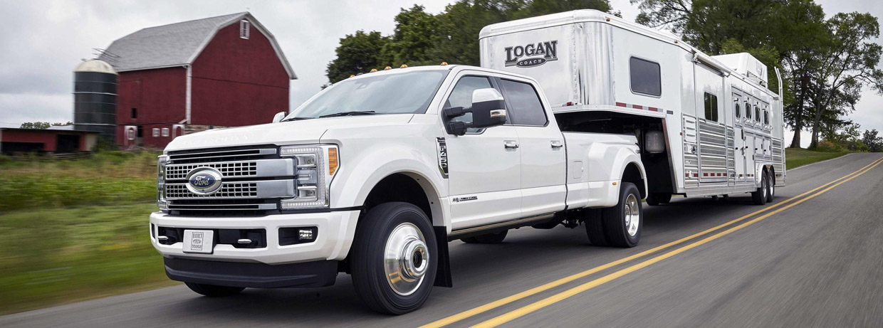 2017 Ford F-450 Super Duty Platinum Crew Cab 4x4