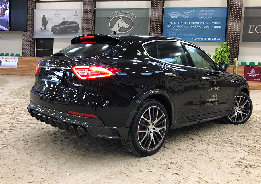 2018 LARTE Design Maserati Levante Black Shtorm