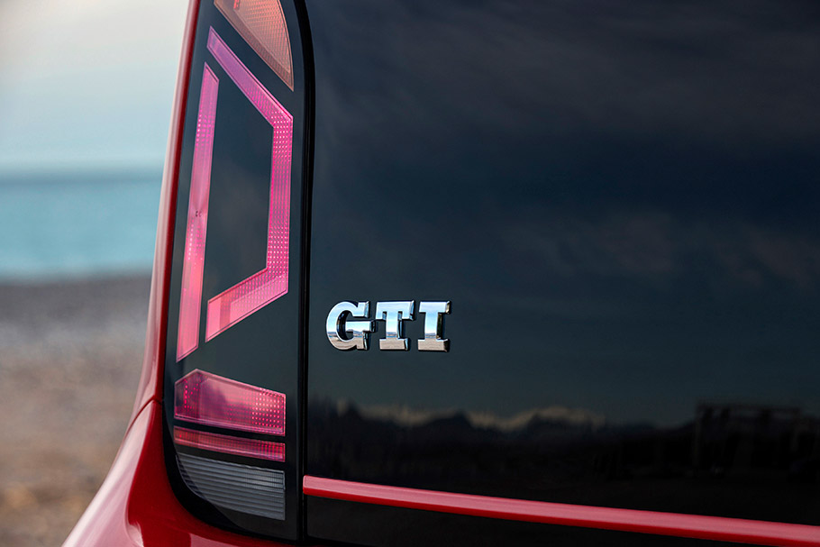 2018 Volkswagen up! GTI