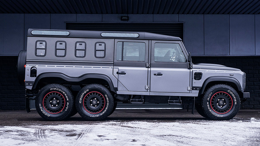 2018 Kahn Design Land Rover Defender Civil Carrier 