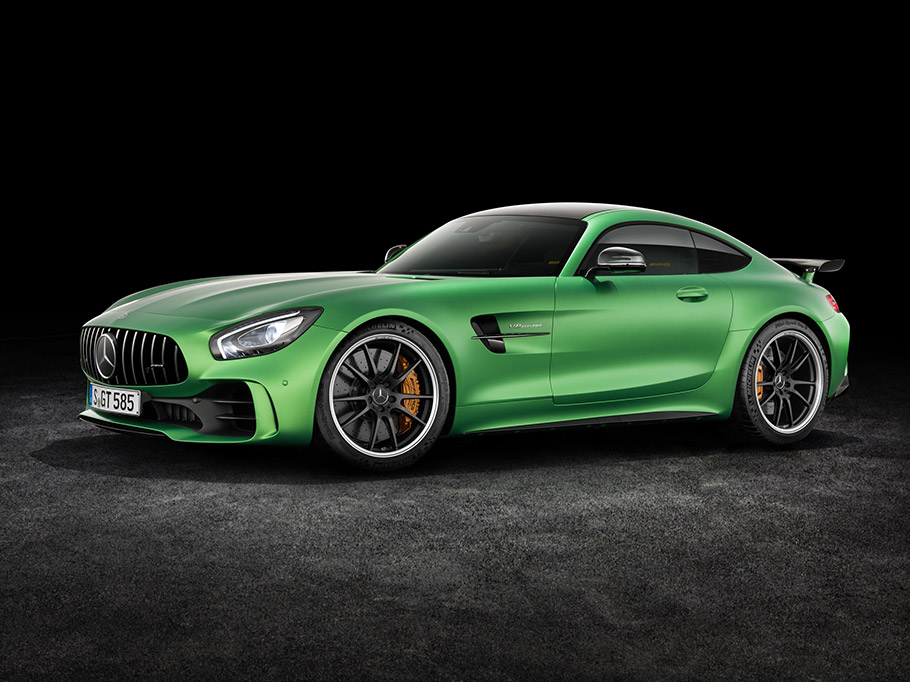 2018 Mercedes-AMG GT R 