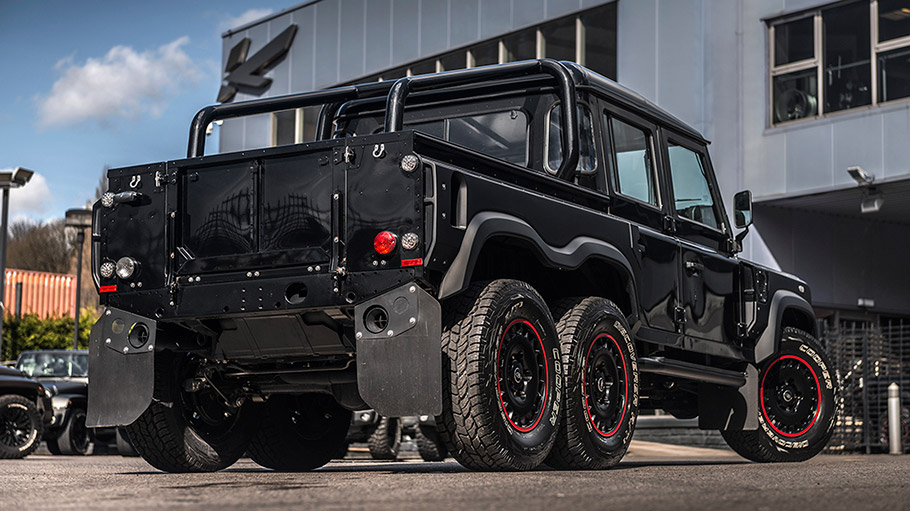 2018 Kahn Design Land Rover Defender Flying Huntsman 6x6 Double Cab Pick Up