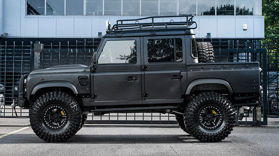 2018 Kahn Design Land Rover Defender Big Foot