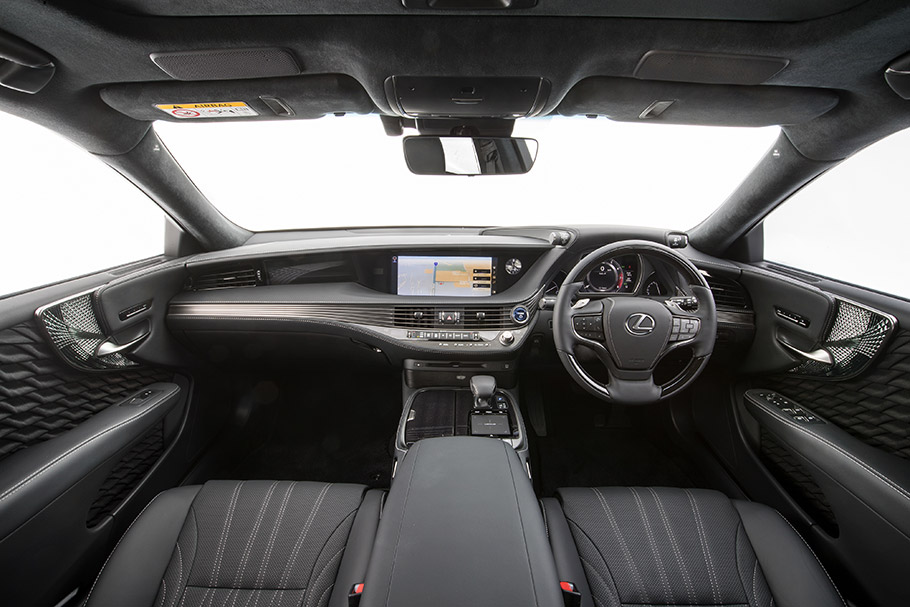 2018 Lexus LS Interior 