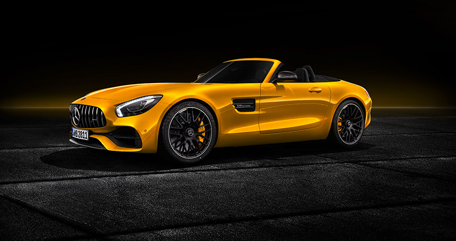 2018 Mercedes-AMG GT S Roadster