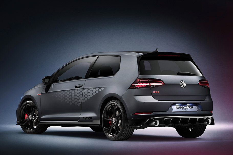 2018 Volkswagen Golf GTI TCR