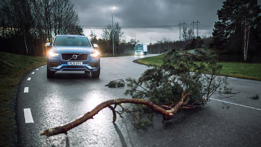 2018 Volvo Cars Safety Features 