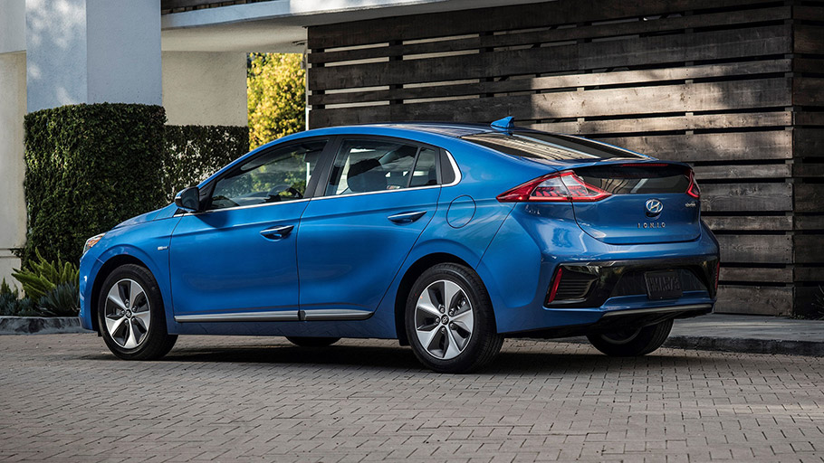 2019 Hyundai Ioniq Hybrid 