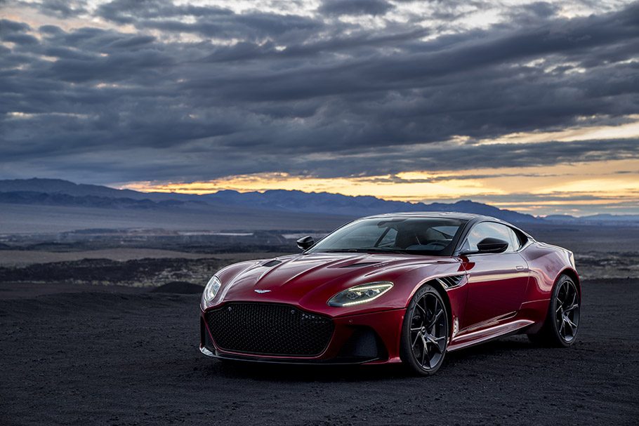 2018 Aston Martin DBS Superleggera 