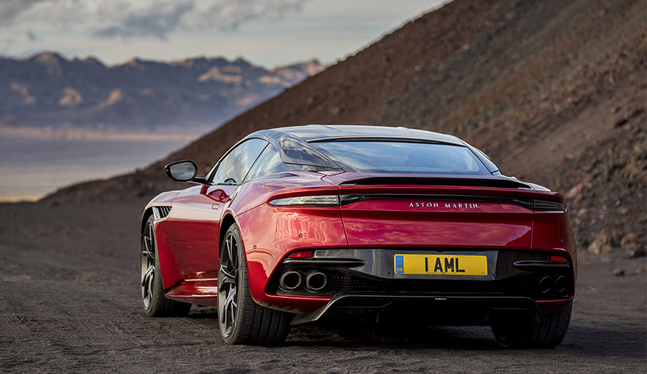 2018 Aston Martin DBS Superleggera 