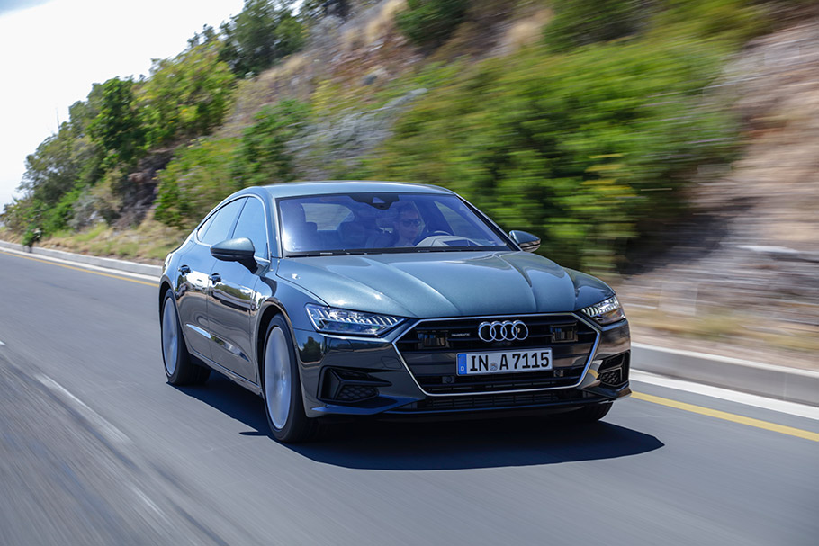 2019-Audi-A7-910