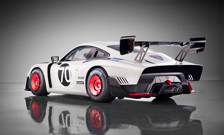 2019 Porsche 935