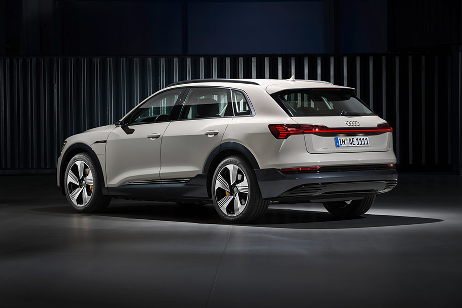 2019 Audi e-tron 