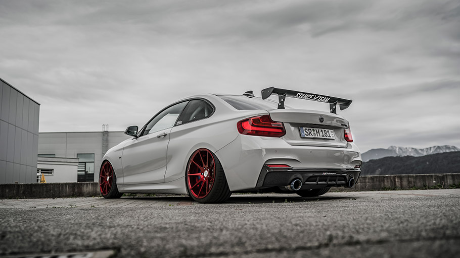 2018 Z-Performance BMW 235i