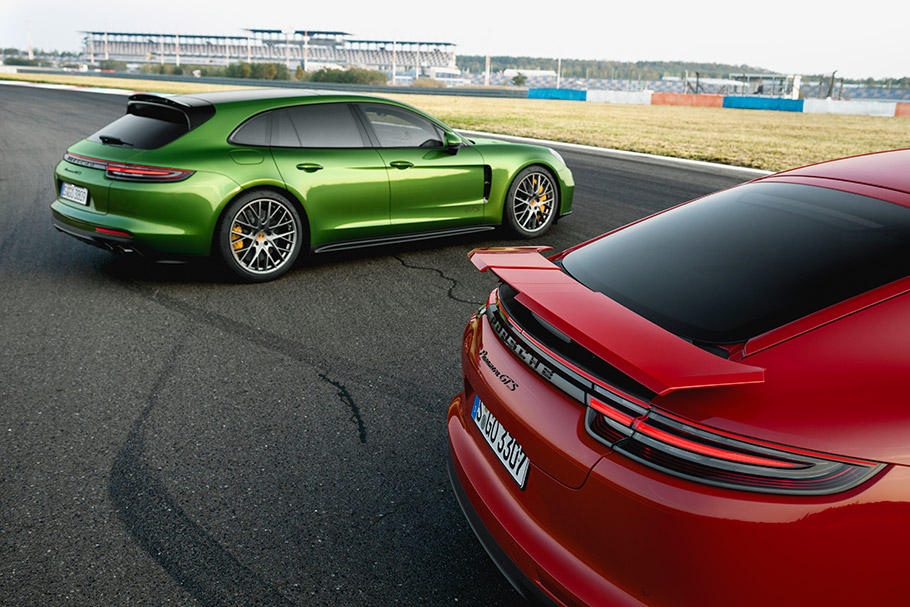 2019 Porsche Panamera GTS