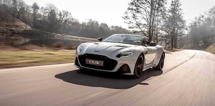 2019 Aston Martin DBS Superleggera Volante