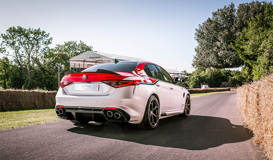 2019 Alfa Romeo Racing Edition 