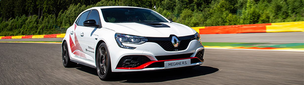 New Renault Megane Trophy-R sets a new lap record! New Renault Megane Trophy-R sets a new lap record!