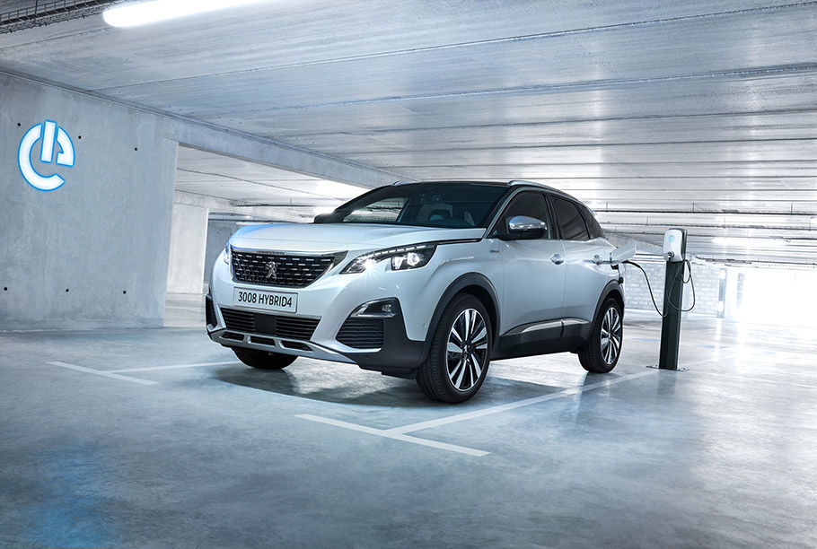 PEUGEOT 3008 SUV GT Hybrid