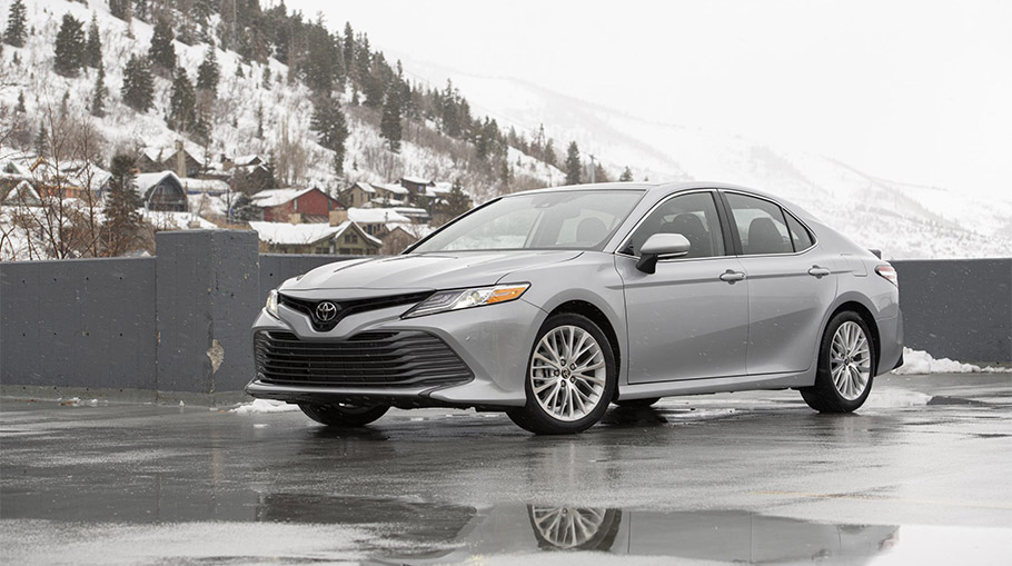 2020 Toyota Camry AWD 