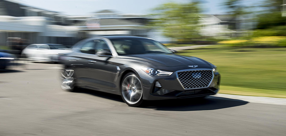 2019-Genesis-G70-Luxury-Sport-Sedan-910