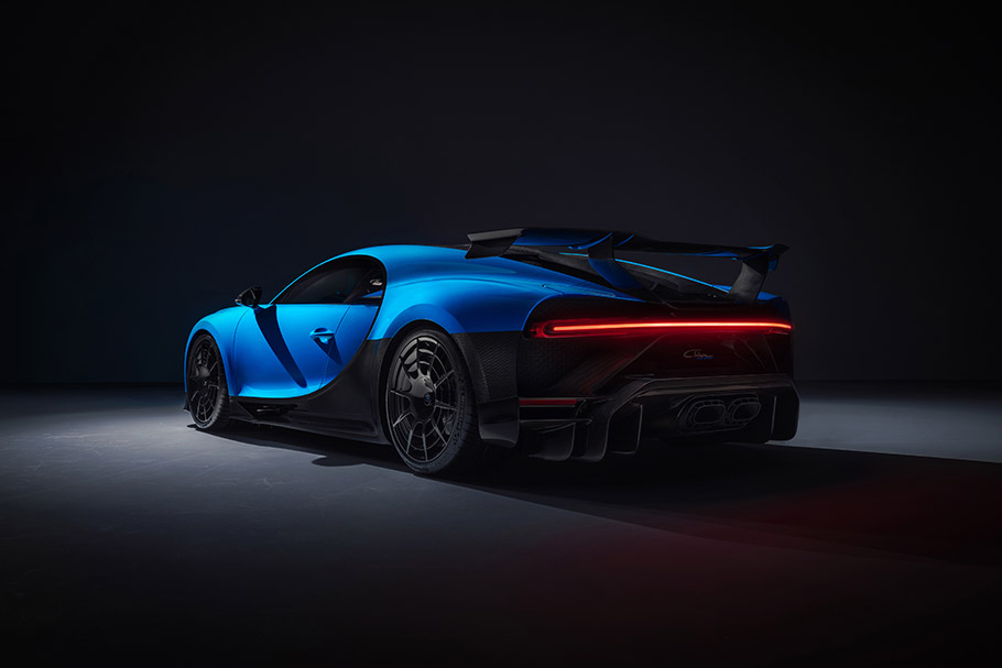 2020 Bugatti Chiron Pur Sport