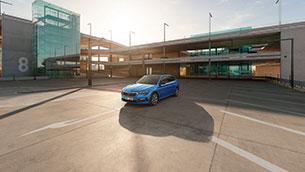 Škoda joins forces with parkopedia to help drivers find parking spaces quicker and easier in real time