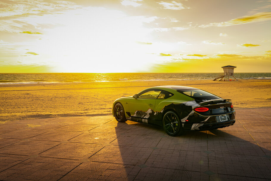 2021 Bentley Continental Pikes Peak GT1