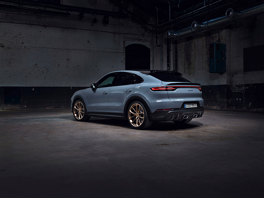2021 Porsche Cayenne Turbo GT