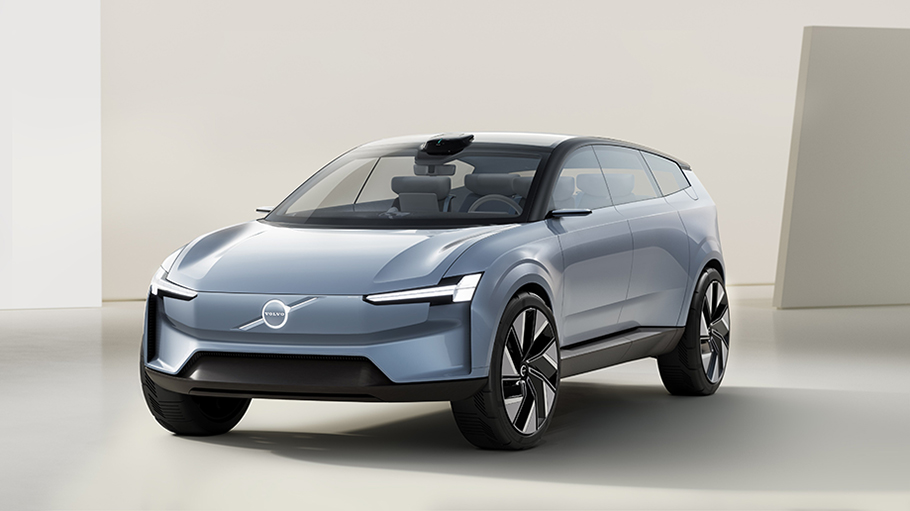 2021 Volvo Recharge Concept Front Angle