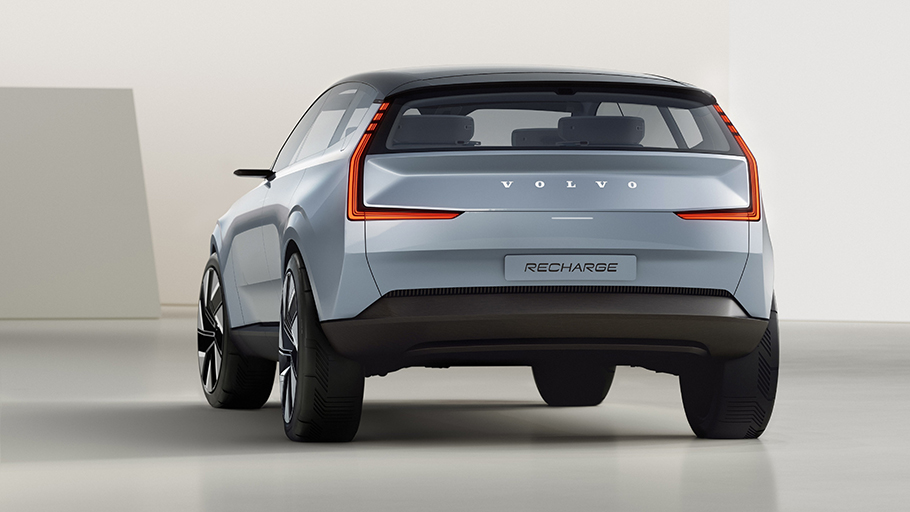 2021 Volvo Recharge Concept - Rear Angle