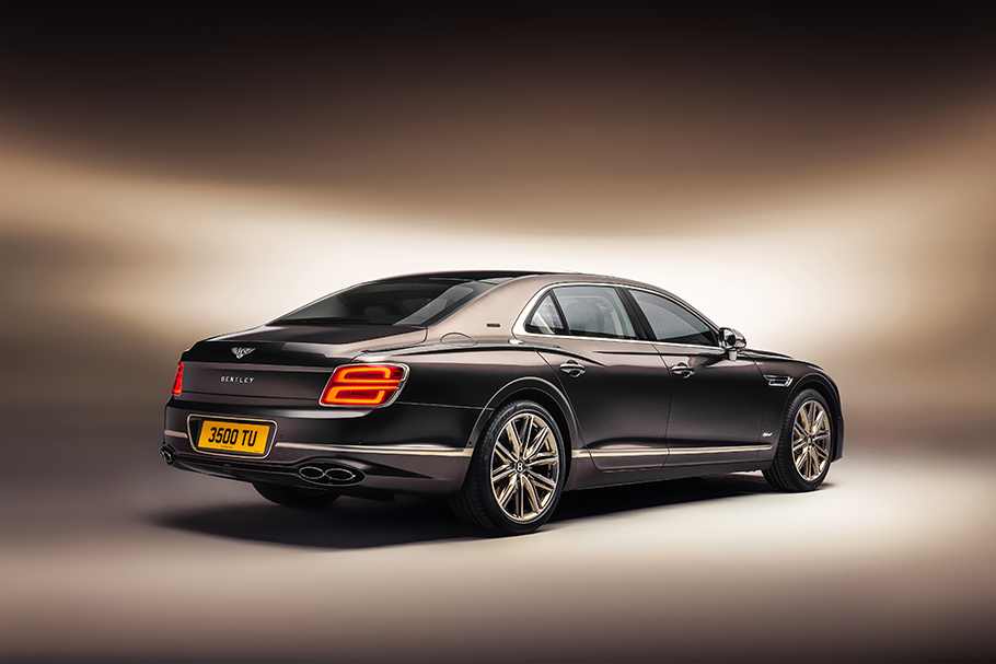 2021 Bentley Flying Spur Hybrid