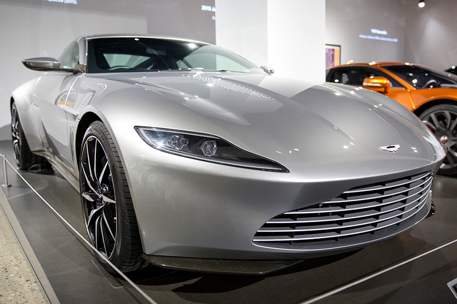 2015 Aston Martin DB10