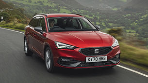  SEAT Leon Estate receives a recognition at Parkers New Car Awards 2021