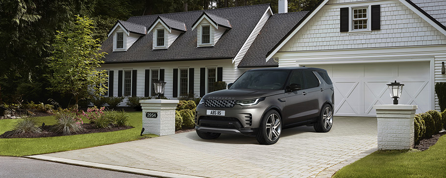 2023 land rover discovery metropolitan edition