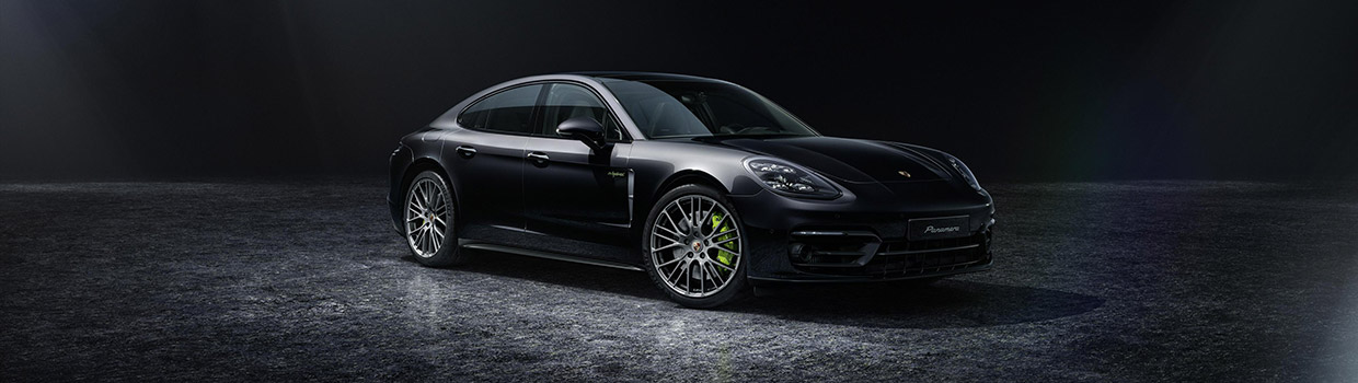 2022 Porsche Panamera 4 E-Hybrid Platinum Edition