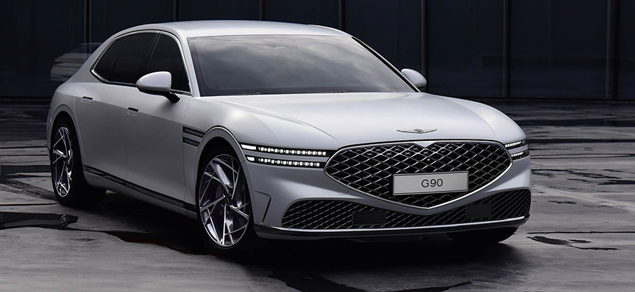 2023 Genesis G90 - Front Angle