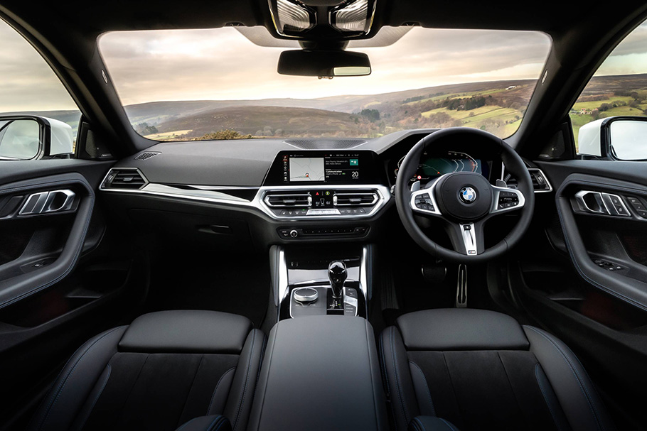 2022 BMW 2 S0eries Coupe UK Interior